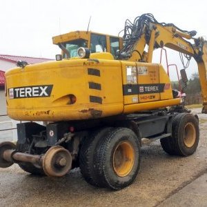 foto 18t dvoucestný kolej. bagr mobilní Terex 1404 ZW pouze na export